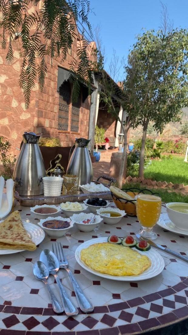 Hotel Les Jardins Yasmina Bin El-Ouidane Exteriér fotografie